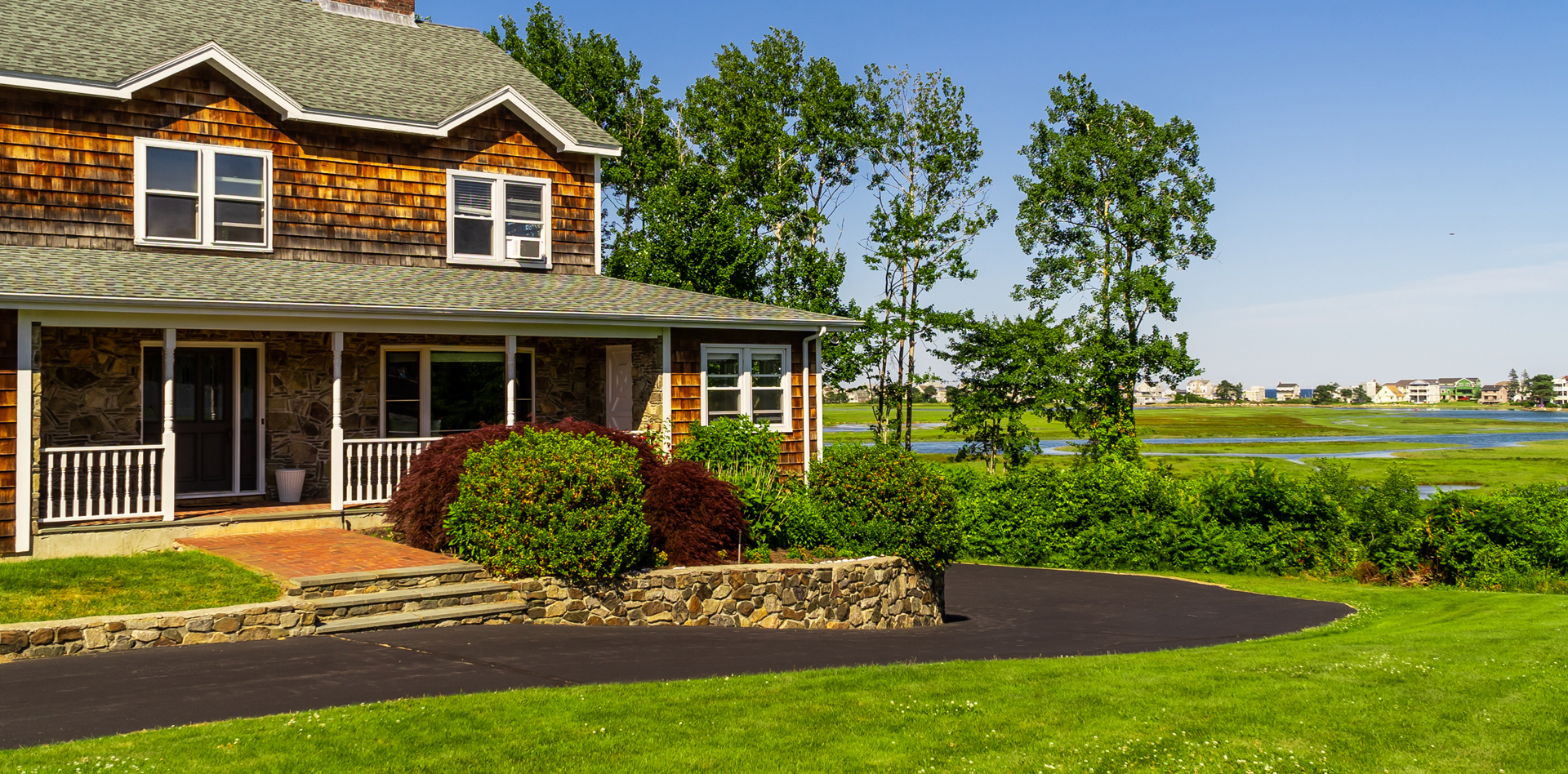 Mariner Resort Room - River House